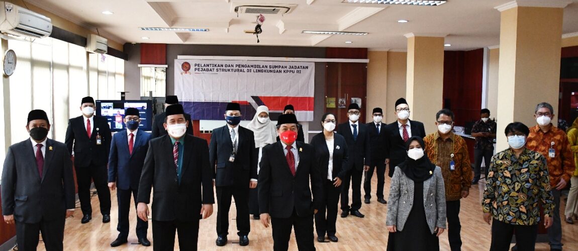 KPPU Lantik Pejabat Pusat dan Daerah